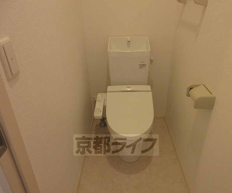 トイレ　清潔感のあるトイレです