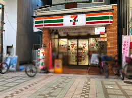 コンビニ　セブンイレブン武蔵小山パルム店（コンビニ）まで185m