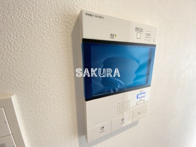 セキュリティ　安心のモニター付きインターホンです♪