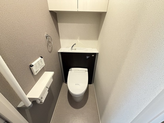 トイレ　※別部屋の写真です