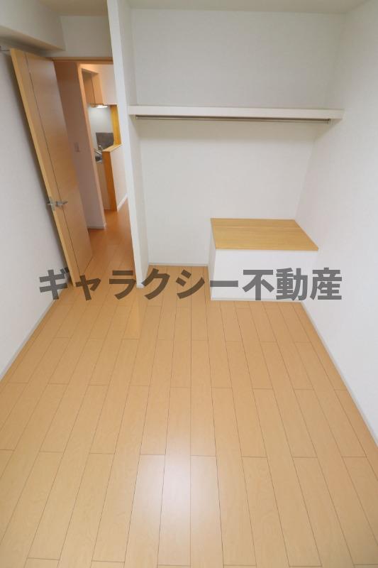 その他部屋・スペース　5.4帖の洋室です