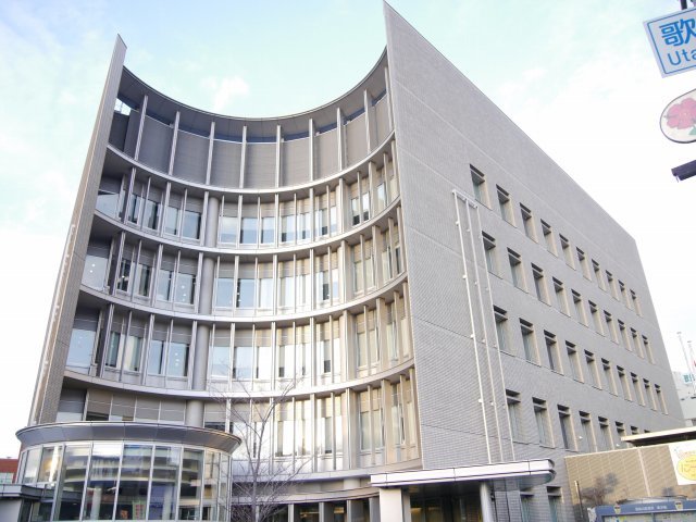 役所　大阪市西淀川区役所（役所）まで377m