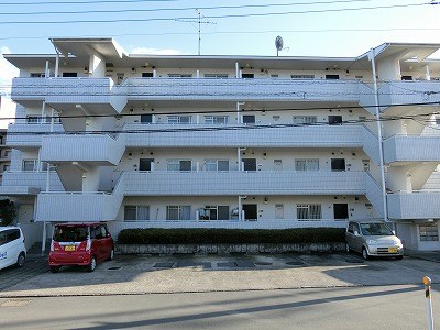 建物外観　現況優先