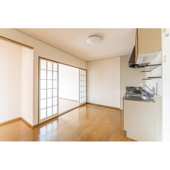 螢川館Cの居間写真