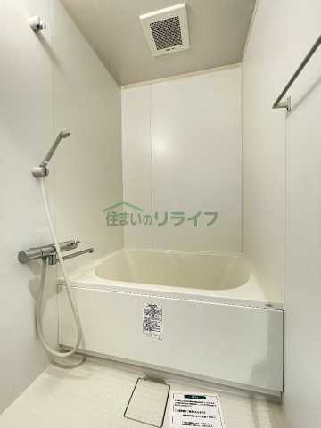 バス・シャワールーム　別部屋参考写真