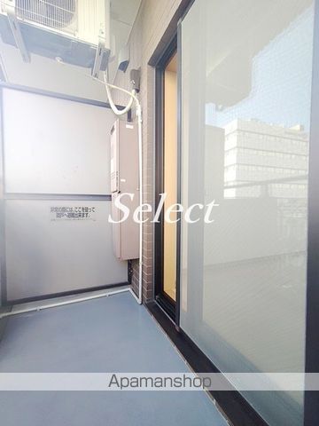 ＪＲ根岸線 桜木町駅 徒歩3分 11階建 築19年の内装写真