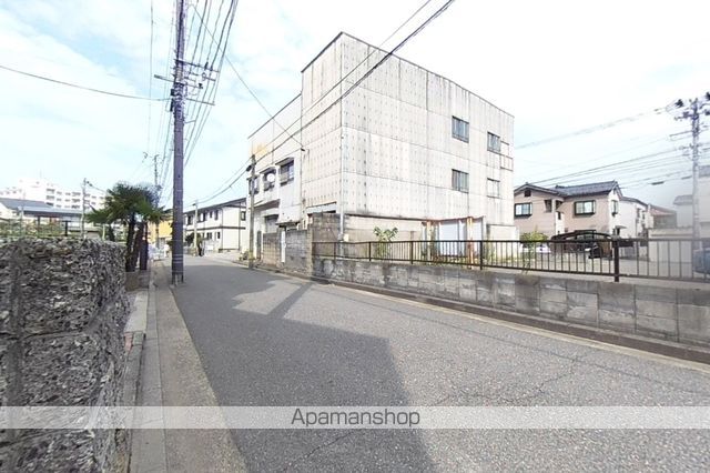 その他　前面道路（その他）まで0m