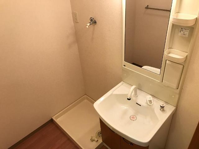 洗面設備　洗髪洗面化粧台