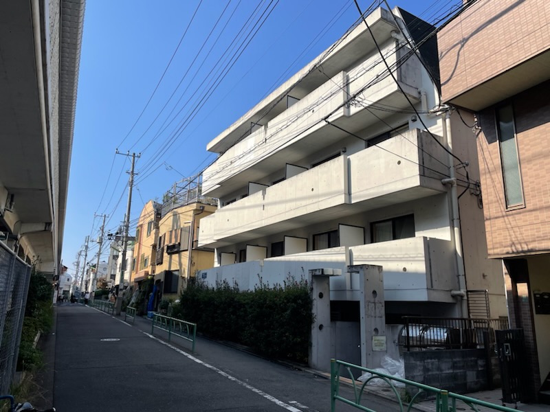 小田急線 千歳船橋駅 徒歩3分 築22年