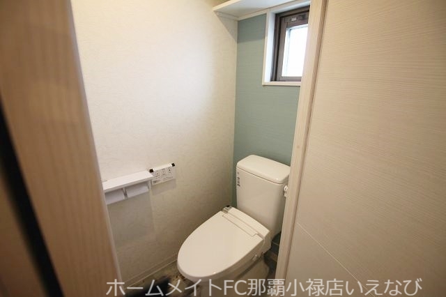 トイレ　※別部屋のお写真となります。