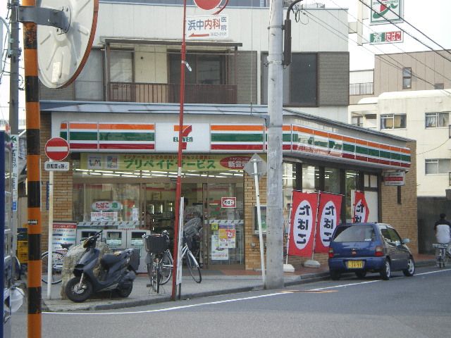 コンビニ　セブンイレブン（コンビニ）まで120m