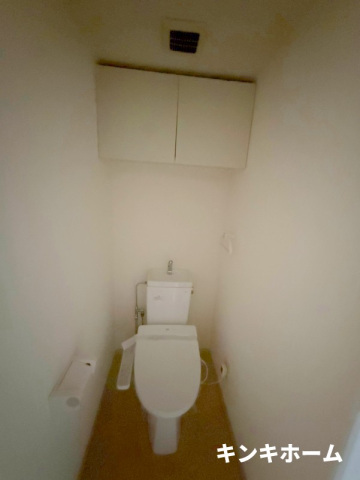 トイレ　写真は別のお部屋です。