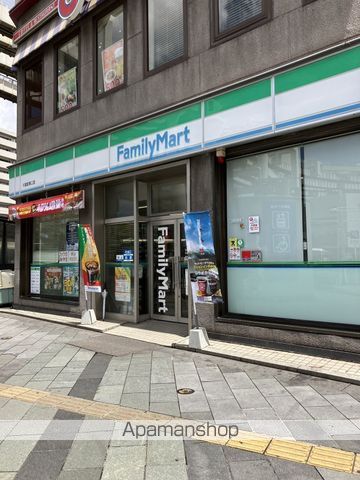 コンビニ　ファミリーマート千葉駅東口店（コンビニ）まで95m