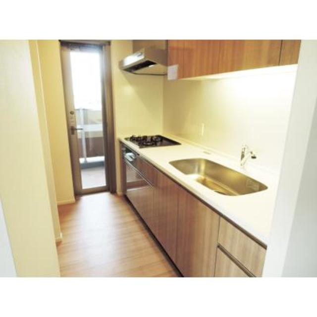 キッチン　※写真は同タイプ住戸です。