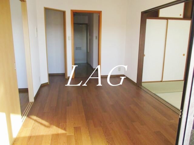 居室・リビング　洋室のお部屋です。