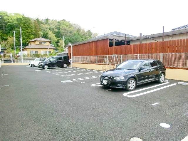 駐車場　お問合せはタウンハウジング蘇我店まで！※現地待合わせ相談可能