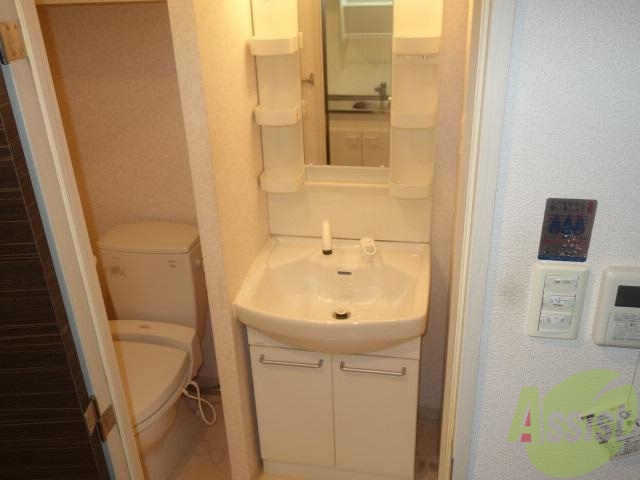 ライジングコート深江本町フラワーパークの内装写真