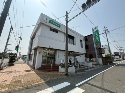 銀行　三十三銀行　塩浜支店（銀行）まで1632m