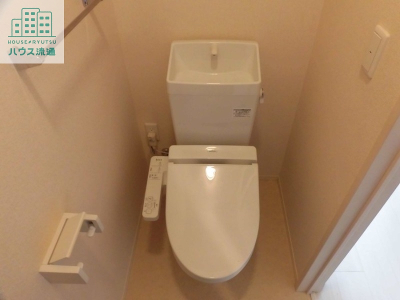 ＪＲ大村線 竹松駅 徒歩11分 2階建 築11年のトイレ写真
