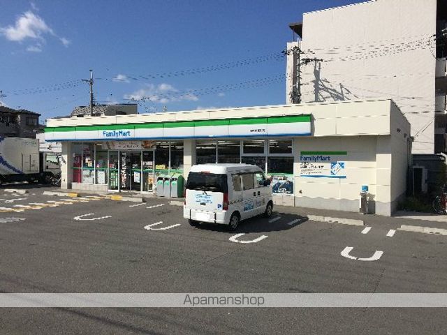 コンビニ　ファミリーマート　堺北長尾町店（コンビニ）まで878m