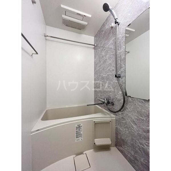S-RESIDENCE堺筋本町Unoの風呂写真