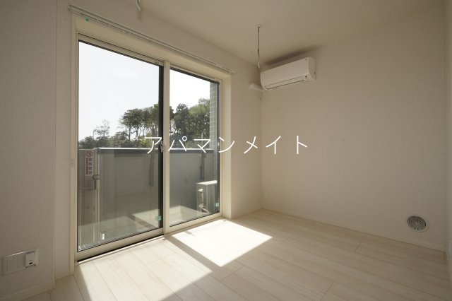 居室・リビング　おしゃれなお部屋です