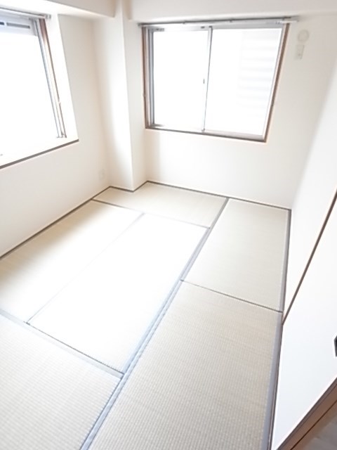 ＪＲ東海道本線 灘駅 徒歩7分 4階建 築31年の内装写真
