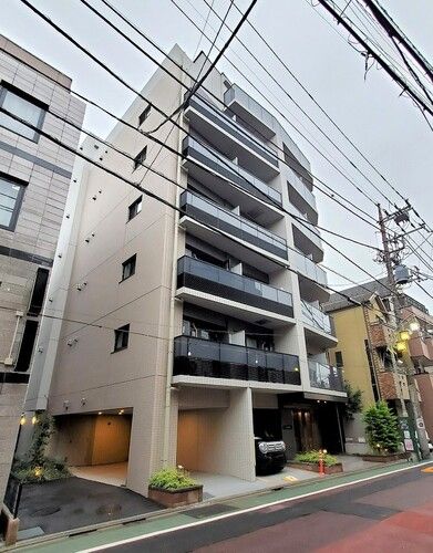 東急東横線 中目黒駅 徒歩8分 築6年