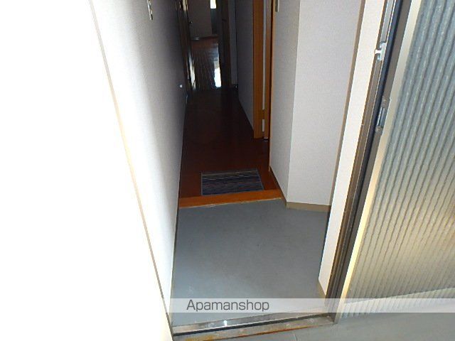 名鉄犬山線 犬山口駅 徒歩13分 3階建 築18年の玄関写真