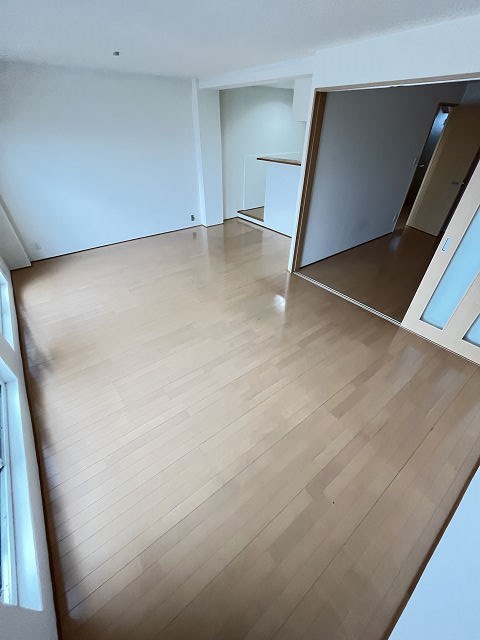 セビーヌ武庫之荘参番館の居間写真