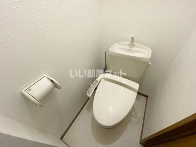 エピナール B/Cのトイレ写真