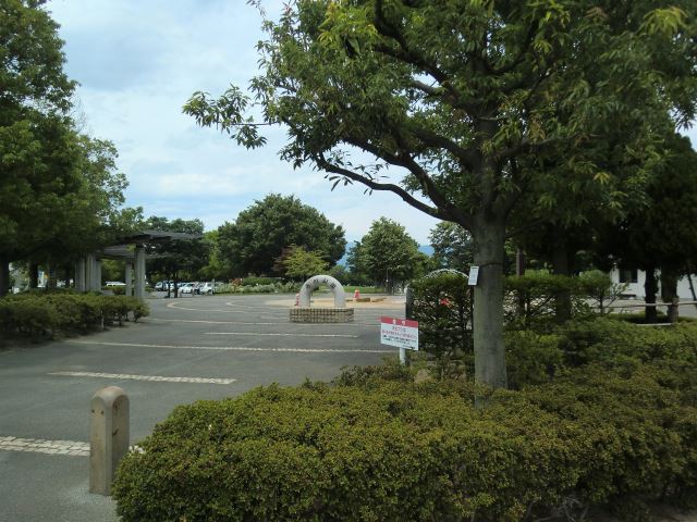 公園　芳川公園（公園）まで290m