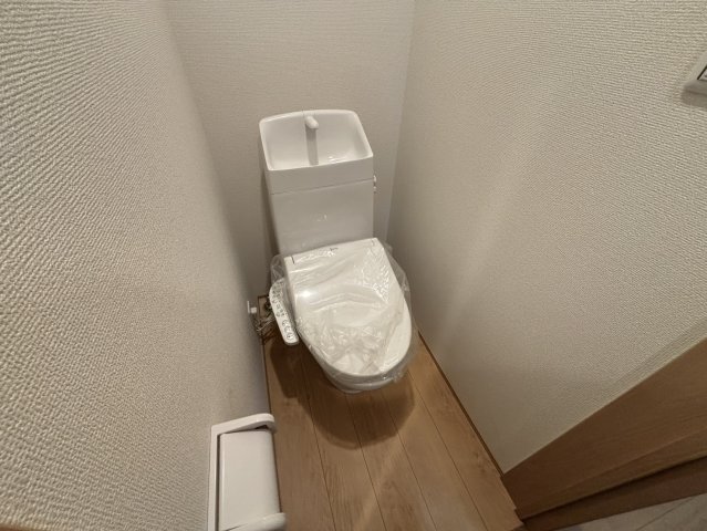リバーブ西大宮のトイレ写真