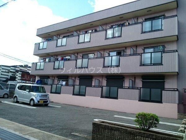 駐車場　敷地内駐車場！