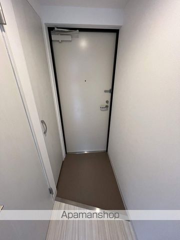 ウェリナ幌平橋の玄関写真