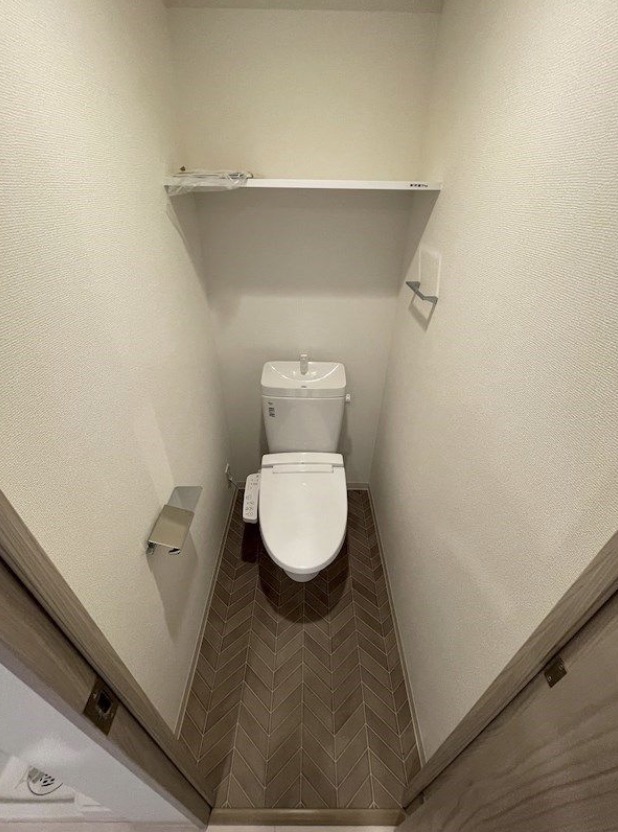 MELDIA CREST TAPP 新大阪 WESTのトイレ写真