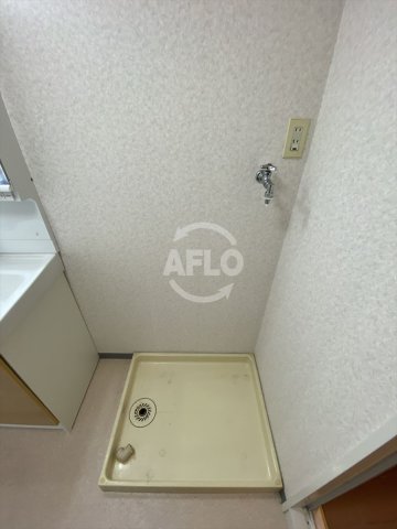 その他設備　ヴェスタ堀江　洗濯機置場