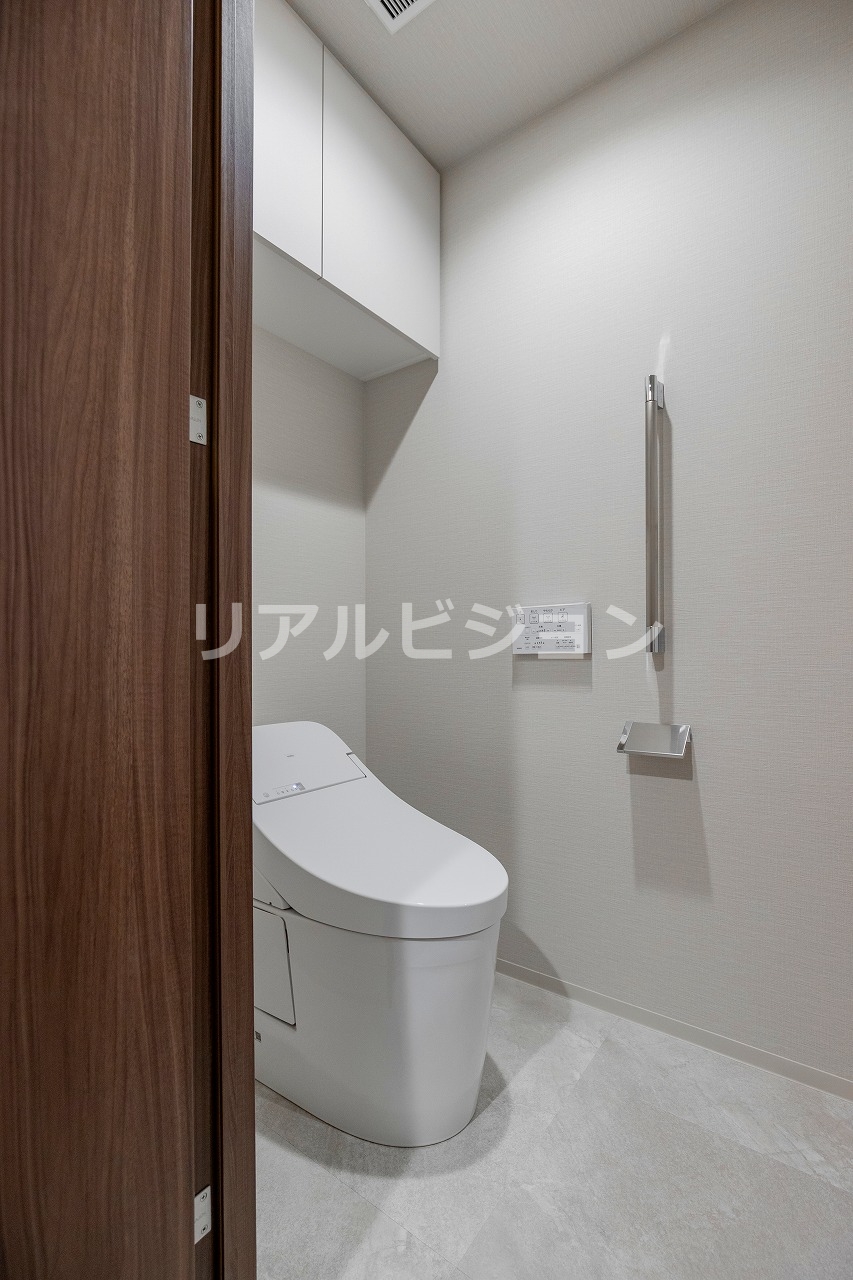 トイレ　※別号室類似写真