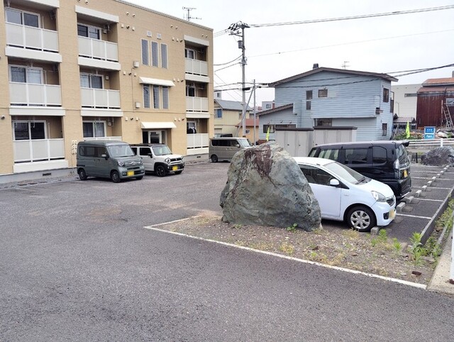 駐車場　駐車場