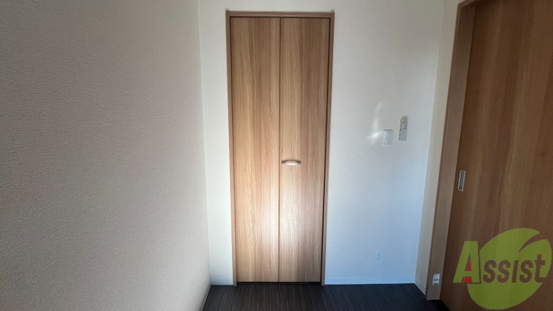 収納　洋室のクローゼット。広さは十分そうです。