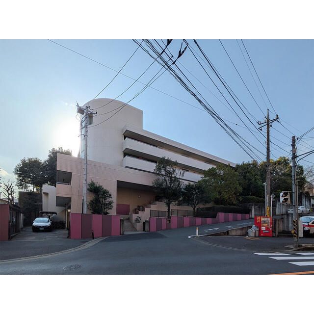 クレセントコート川崎の外観写真