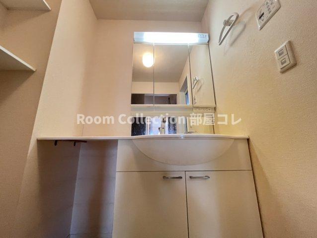 洗面設備　※同物件社写真