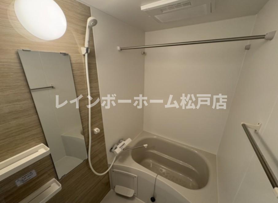 バス・シャワールーム　※同施工参考写真