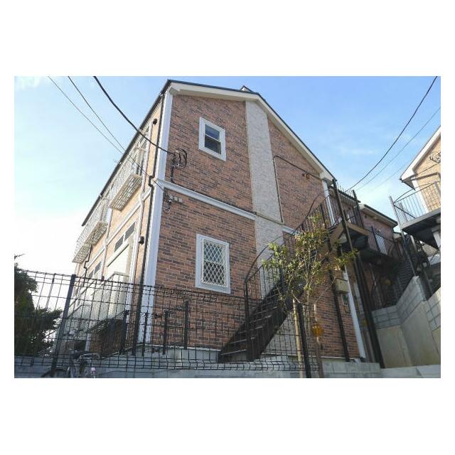 建物外観　ヨーロピアンテイストなレンガ調のオシャレな外観です