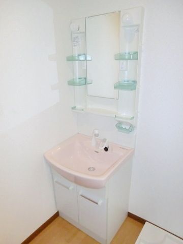 洗面設備　お部屋探しは【タウンハウジング千葉店】にお任せ下さい♪