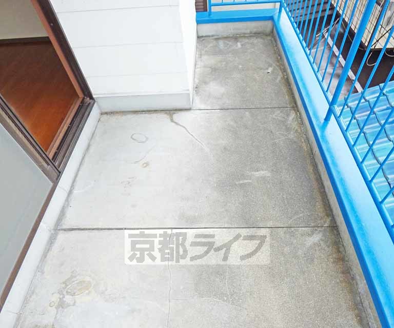 バルコニー　広いバルコニーです。