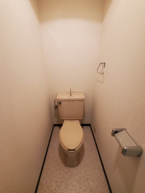 コンフォート市ヶ尾のトイレ写真