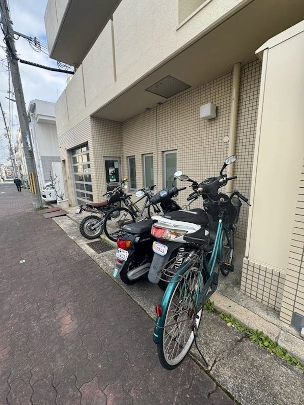 マノビルの外観写真