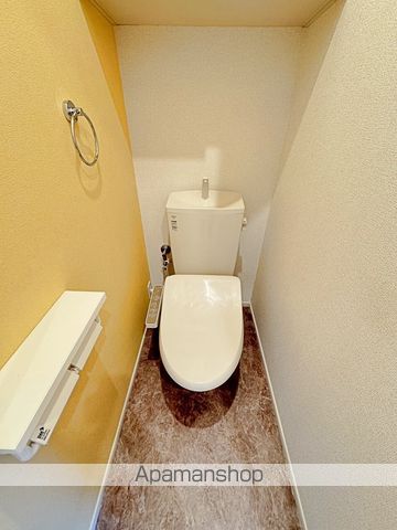 ＪＲ東海道本線 藤枝駅 徒歩10分 2階建 築8年のトイレ写真