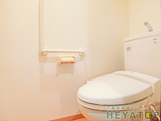 地下鉄名城線 瑞穂運動場東駅 徒歩8分 9階建 築18年のトイレ写真